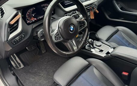 BMW 1 серия, 2021 год, 2 850 000 рублей, 13 фотография