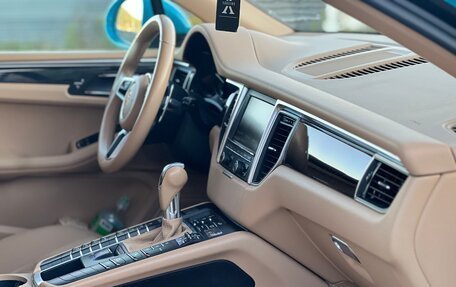 Porsche Macan I рестайлинг, 2014 год, 2 680 000 рублей, 30 фотография