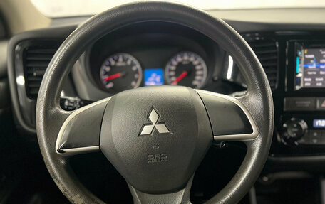Mitsubishi Outlander III рестайлинг 3, 2012 год, 1 230 000 рублей, 12 фотография