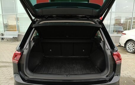 Volkswagen Tiguan II, 2019 год, 2 756 000 рублей, 16 фотография
