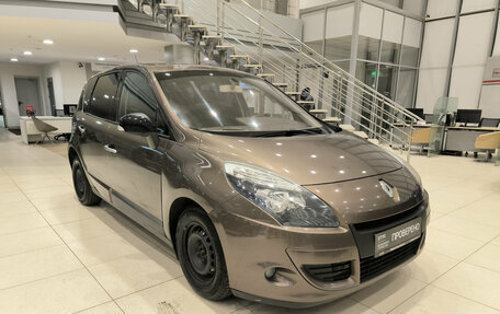 Renault Scenic III, 2010 год, 550 000 рублей, 3 фотография