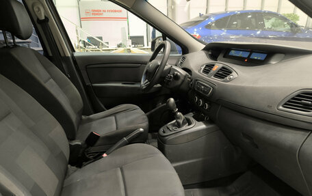 Renault Scenic III, 2010 год, 550 000 рублей, 13 фотография