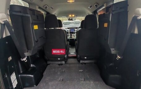 Toyota Noah III, 2012 год, 1 380 000 рублей, 7 фотография