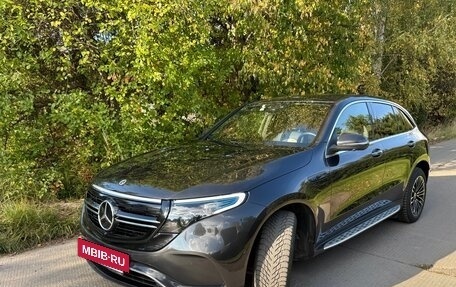Mercedes-Benz EQC, 2021 год, 5 170 000 рублей, 8 фотография