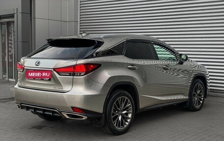 Lexus RX IV рестайлинг, 2020 год, 5 200 000 рублей, 4 фотография