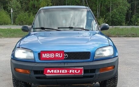 Toyota RAV4, 1997 год, 450 000 рублей, 1 фотография