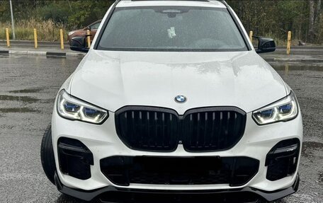 BMW X5, 2022 год, 3 000 000 рублей, 2 фотография