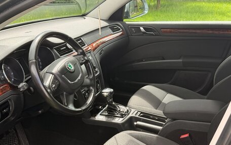 Skoda Superb III рестайлинг, 2009 год, 800 000 рублей, 6 фотография