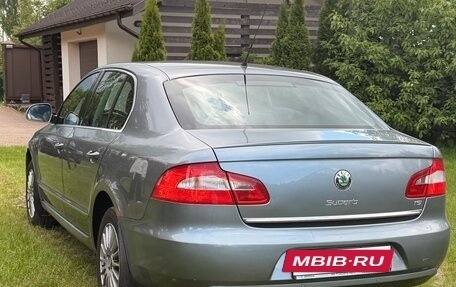Skoda Superb III рестайлинг, 2009 год, 800 000 рублей, 2 фотография