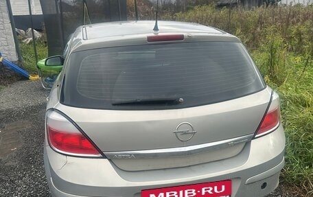 Opel Astra H, 2006 год, 350 000 рублей, 3 фотография