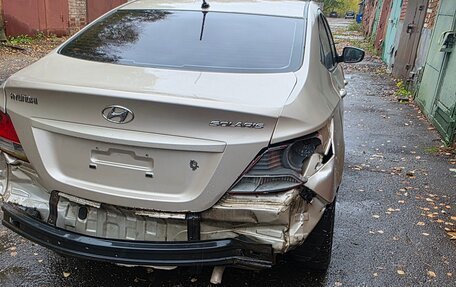 Hyundai Solaris II рестайлинг, 2011 год, 160 000 рублей, 6 фотография