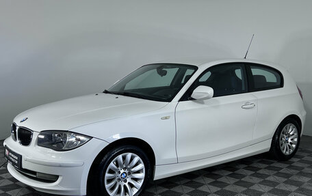BMW 1 серия, 2011 год, 850 000 рублей, 1 фотография