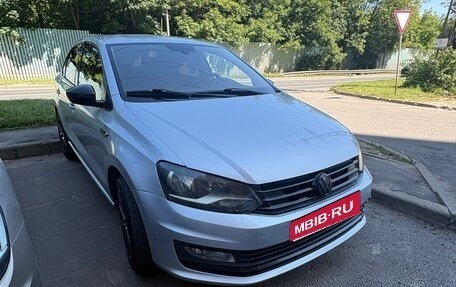 Volkswagen Polo VI (EU Market), 2015 год, 950 000 рублей, 1 фотография