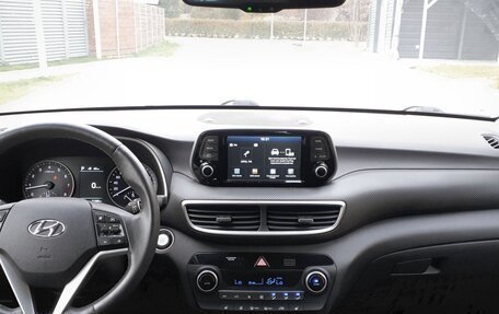 Hyundai Tucson III, 2018 год, 2 550 000 рублей, 8 фотография