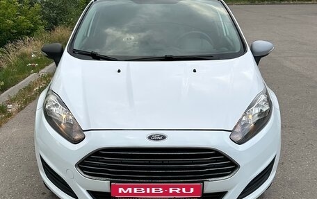 Ford Fiesta, 2016 год, 620 000 рублей, 1 фотография