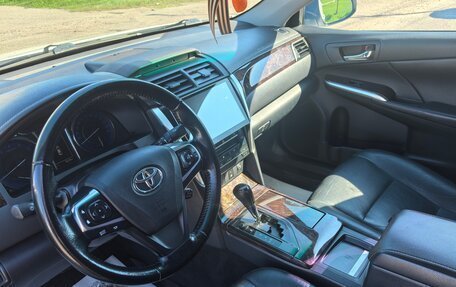 Toyota Camry, 2014 год, 1 850 000 рублей, 6 фотография
