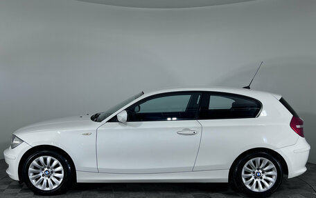 BMW 1 серия, 2011 год, 850 000 рублей, 6 фотография