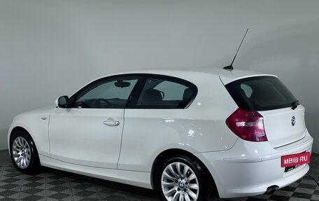 BMW 1 серия, 2011 год, 850 000 рублей, 4 фотография