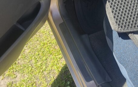 Suzuki Swift II, 2000 год, 360 000 рублей, 7 фотография