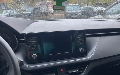 Skoda Rapid II, 2021 год, 1 550 000 рублей, 3 фотография