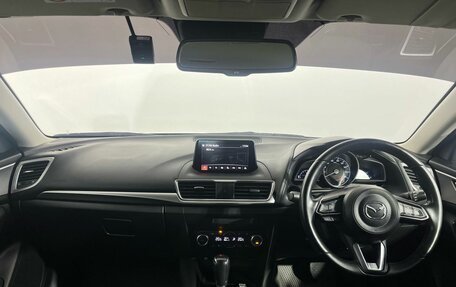 Mazda Axela, 2017 год, 1 400 000 рублей, 7 фотография