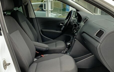 Volkswagen Polo VI (EU Market), 2015 год, 729 000 рублей, 20 фотография