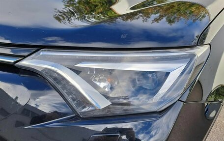 Toyota RAV4, 2017 год, 1 920 000 рублей, 9 фотография