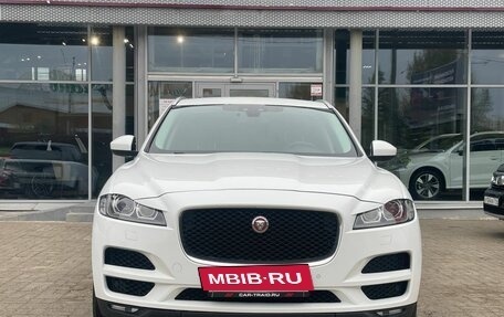 Jaguar F-Pace, 2018 год, 2 250 000 рублей, 3 фотография