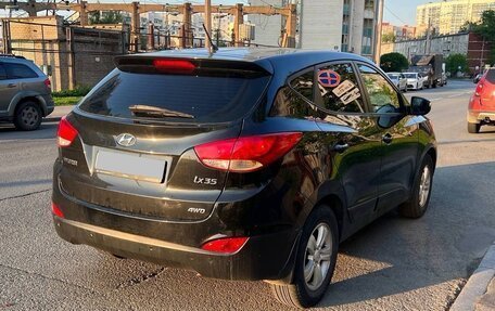 Hyundai ix35 I рестайлинг, 2013 год, 1 050 000 рублей, 3 фотография