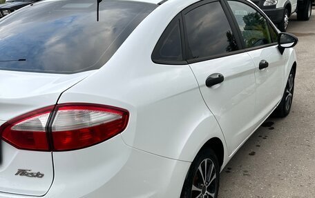 Ford Fiesta, 2016 год, 620 000 рублей, 5 фотография