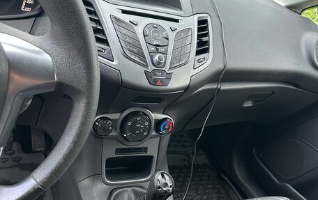 Ford Fiesta, 2016 год, 620 000 рублей, 9 фотография