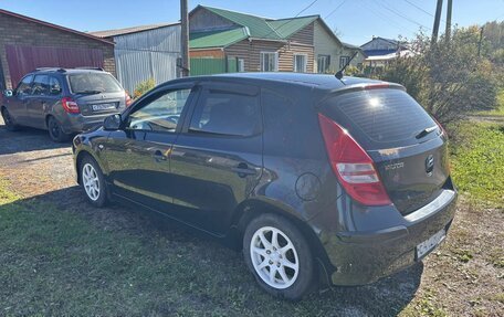 Hyundai i30 I, 2011 год, 550 000 рублей, 2 фотография