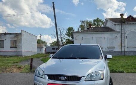 Ford Focus II рестайлинг, 2006 год, 680 000 рублей, 5 фотография