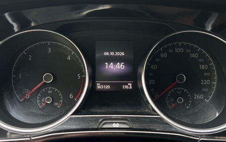 Volkswagen Touran III, 2015 год, 1 450 000 рублей, 7 фотография