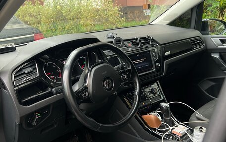 Volkswagen Touran III, 2015 год, 1 450 000 рублей, 5 фотография