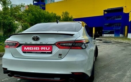 Toyota Camry, 2021 год, 3 500 000 рублей, 9 фотография