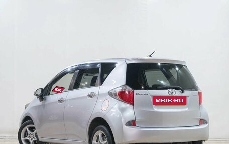 Toyota Ractis II, 2012 год, 849 000 рублей, 5 фотография