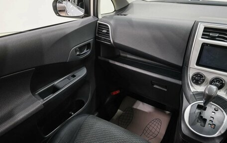 Toyota Ractis II, 2012 год, 849 000 рублей, 17 фотография