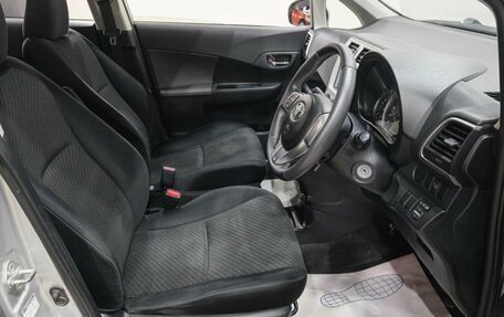 Toyota Ractis II, 2012 год, 849 000 рублей, 15 фотография