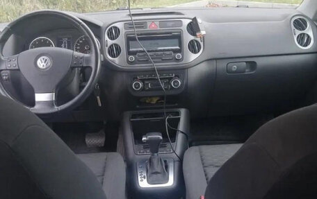 Volkswagen Tiguan I, 2010 год, 900 000 рублей, 7 фотография