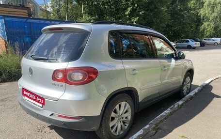 Volkswagen Tiguan I, 2010 год, 900 000 рублей, 4 фотография