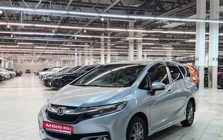 Honda Shuttle II, 2017 год, 1 205 000 рублей, 2 фотография