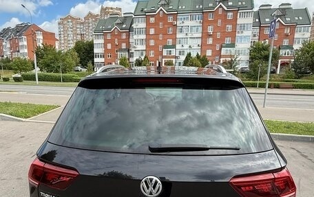 Volkswagen Tiguan II, 2019 год, 2 700 000 рублей, 3 фотография