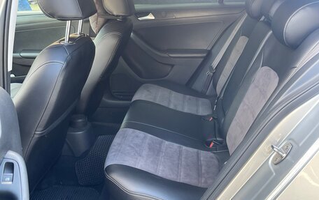 Volkswagen Jetta VI, 2014 год, 1 450 000 рублей, 15 фотография