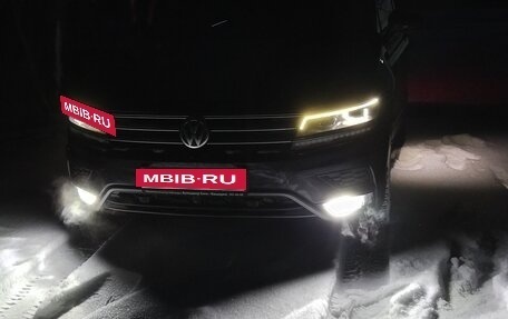 Volkswagen Tiguan II, 2017 год, 500 000 рублей, 4 фотография