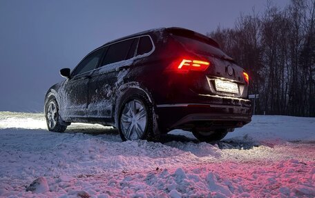 Volkswagen Tiguan II, 2017 год, 500 000 рублей, 7 фотография