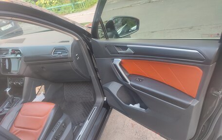 Volkswagen Tiguan II, 2017 год, 500 000 рублей, 13 фотография