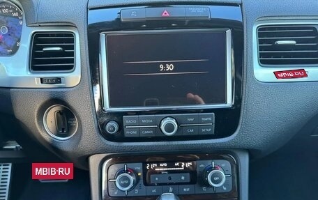 Volkswagen Touareg III, 2014 год, 2 600 000 рублей, 14 фотография