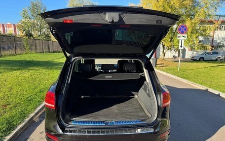 Volkswagen Touareg III, 2014 год, 2 600 000 рублей, 20 фотография