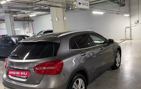 Mercedes-Benz GLA, 2015 год, 1 500 000 рублей, 7 фотография